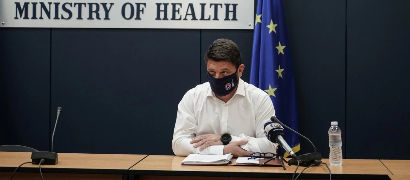 Κλειδώνει μετά τους 71 διασωληνωμένους: Το «ανεπιθύμητο» μέτρο της κυβέρνησης για να μειωθούν τα κρούσματα